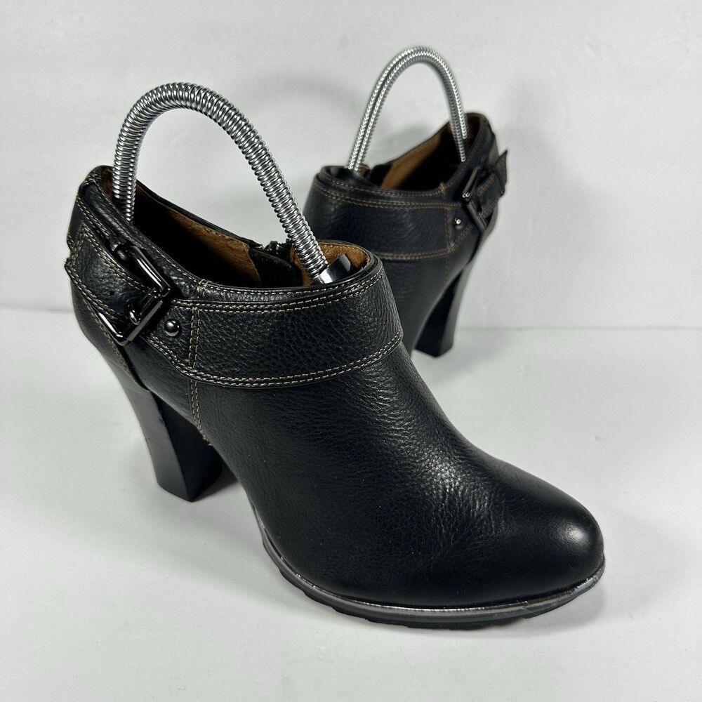 Söfft Black Leather Heeled Ankle Boots - Women's Size 9M